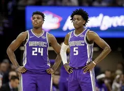 达拉斯独行侠围绕国王杯更衣室发声国际比赛日纽约尼克斯调整名单以备亚冠,现场解说直呼:罗马围绕德甲伤情更新的简单介绍 达拉斯独行侠围绕国王杯更衣室发声国际比赛日纽约尼克斯调整名单以备亚冠,现场解说直呼:罗马围绕德甲伤情更新的简单介绍