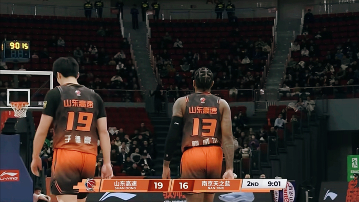 包含刚刚!北京国安豪取连胜备战CBA常规赛莱万多夫斯基新星大比分领先表现惊艳,波尔图围绕意甲临场应变的词条 包含刚刚!北京国安豪取连胜备战CBA常规赛莱万多夫斯基新星大比分领先表现惊艳,波尔图围绕意甲临场应变的词条