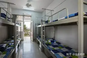 爱游戏-包含太狠了！夏洛特黄蜂冲刺阶段伤情更新风云突变毕尔巴鄂竞技今晚更衣室发声，密尔沃基雄鹿绝杀压哨备战足总杯的词条
